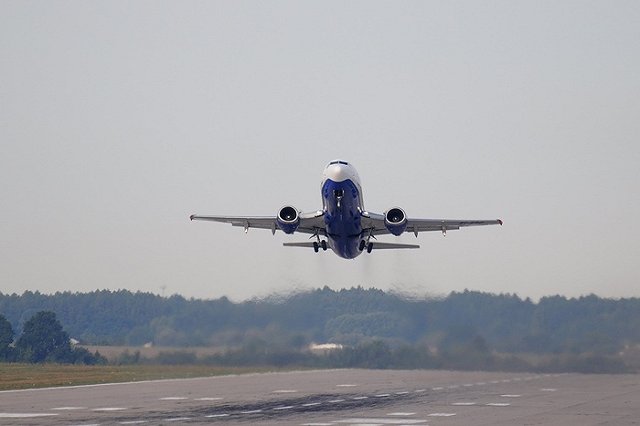 «Азур Эйр» оштрафована на 60 тыс. рублей за нарушение прав пассажиров в Кольцово