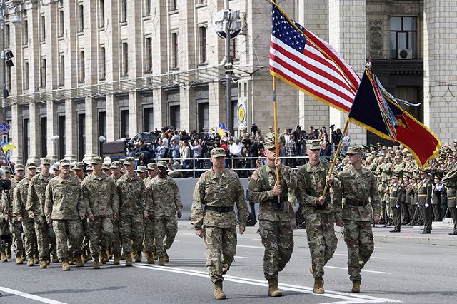 Российскую журналистку выдворили за сюжеты о Дне независимости в Украине