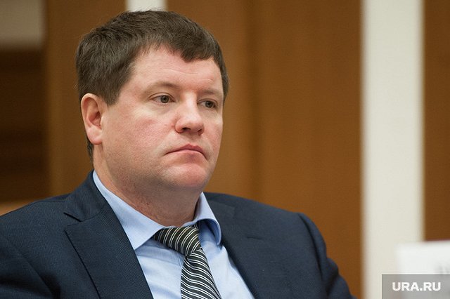 Свердловский депутат подарил квартиру пенсионерке. «Она жила в садовом домике»