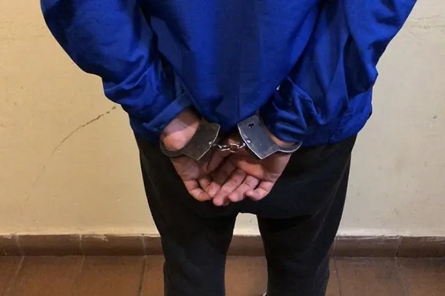 Молодой екатеринбуржец обокрал женщину пока она ходила в туалет