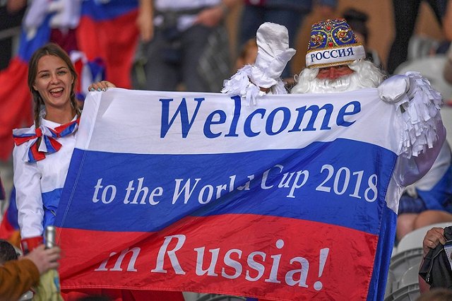 Желание стать волонтерами на ЧМ-2018 в Екатеринбурге изъявили уже 3500 человек