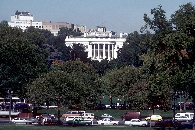 В МИД поразились капризности Белого дома