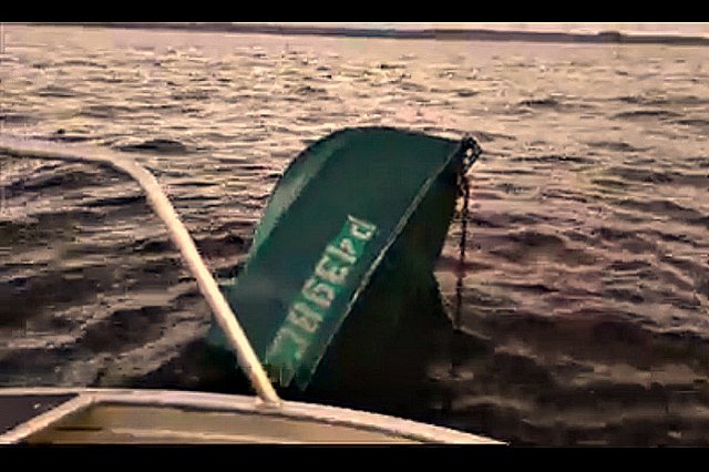 В Свердловской области на озере Аятское погибли четыре рыбака