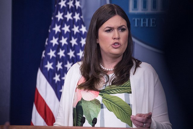 Белый дом осудил СМИ за трату эфирного времени на «ложные» сюжеты о России