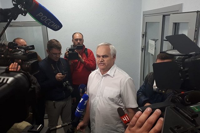 Мужчина, прописавший в своей квартире 9000 мигрантов, отделался небольшим штрафом