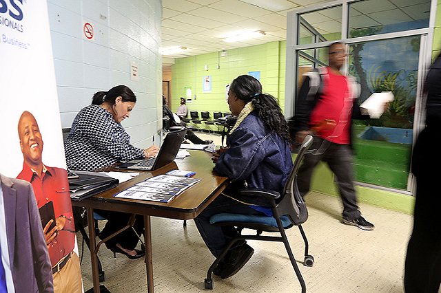 Каждый пятый екатеринбуржец боится указывать возраст при поиске работы