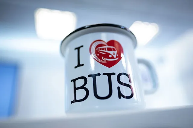 SuperJob выяснил, дарят ли в России подарки новичкам в первый день работы