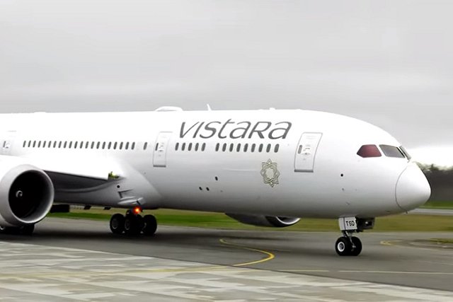 Треть пассажиров чартера из Индии заболели коронавирусом по прилете