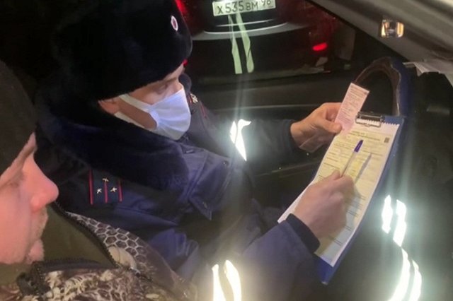 Пьяный свердловчанин катал детей на машине, чтобы те поскорее уснули