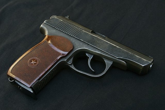 Участковый из Верхней Салды застрелил кавказца, напавшего на девушку