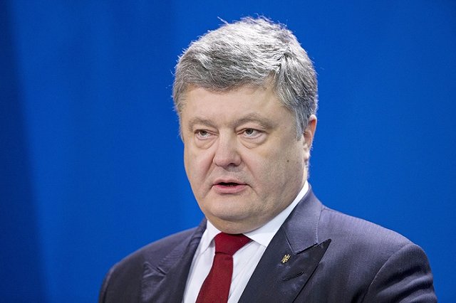 Порошенко назвал себя основным сторонником отмены антироссийских санкций