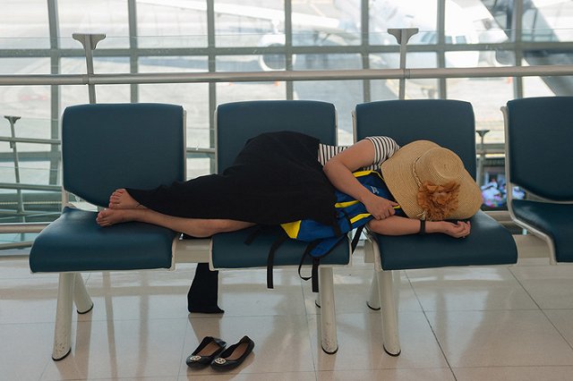 За год вдвое выросло число невыездных свердловчан-должников