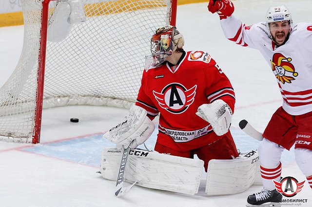 ХК «Автомобилист» накануне вечером проиграл «Йокериту»