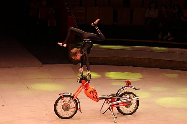 Появилось видео, как юный гимнаст упал с 3-метровой высоты