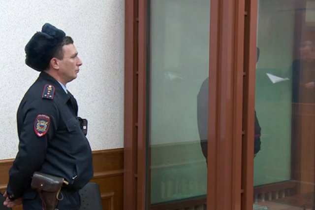 В Екатеринбурге вынесен приговор за двойное убийство рецидивисту, якобы обидевшемуся за чужую мать