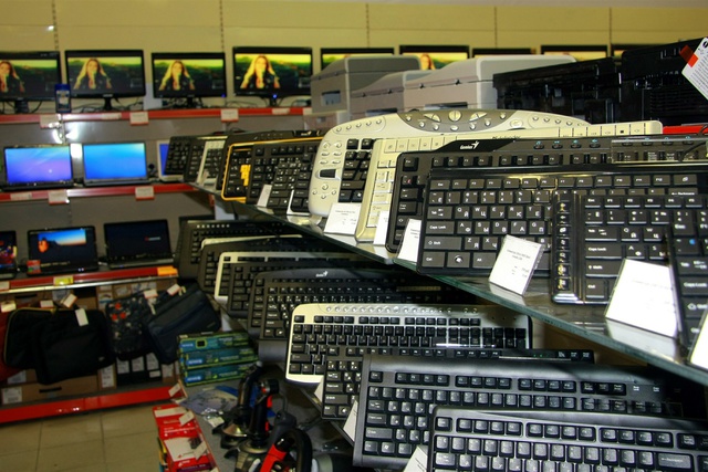 Клавиатура с символом рубля появится в России с 2015 года