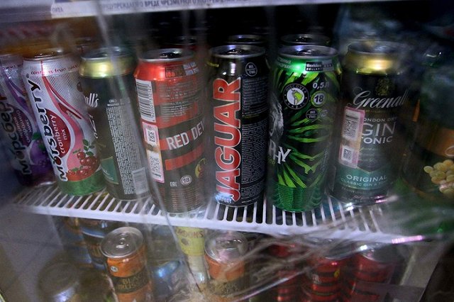 В Челябинской области запретили торговать энергетиками