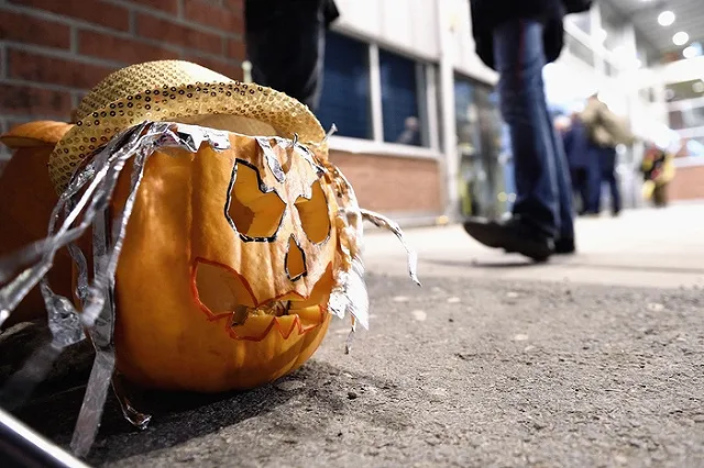 Дизайнеры Екатеринбурга откроют производство тыкв и метел к Хэллоуину