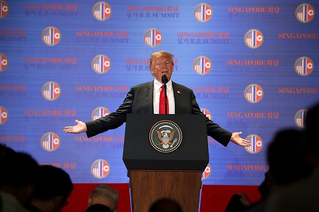 Что упало — то пропало: Трамп готовит почву для признания Крыма российским