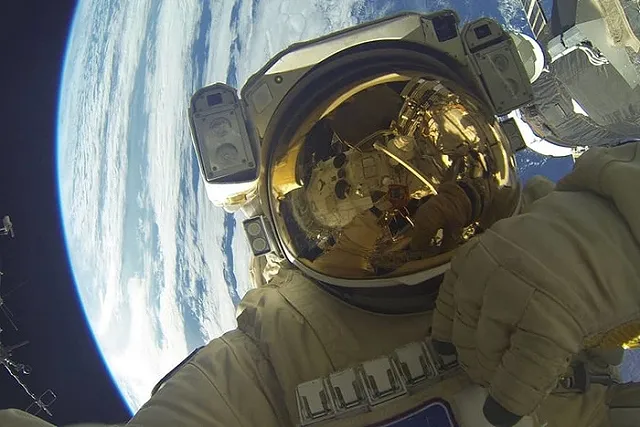 Космонавт из Екатеринбурга рассказал про трещину в корабле «Союз»