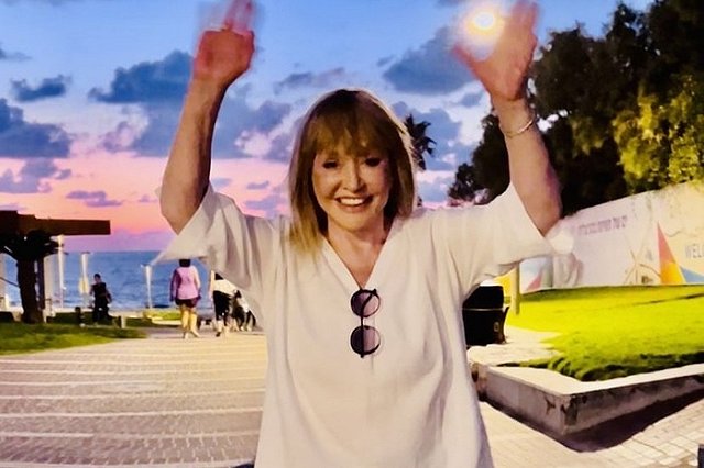 Алла Пугачева вышла на связь из Израиля