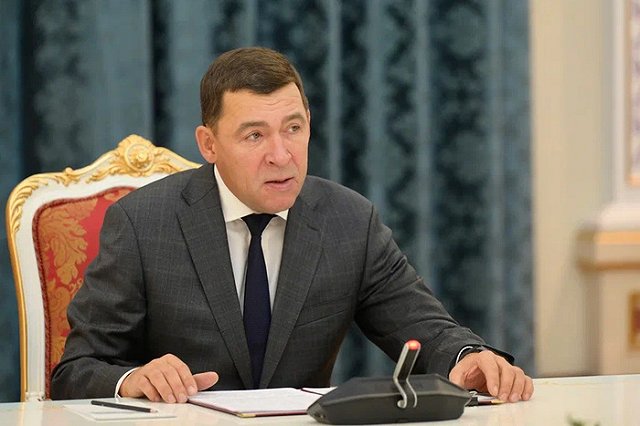 Горячая линия для сбора вопросов заработала перед пресс-конференцией губернатора Евгения Куйвашева