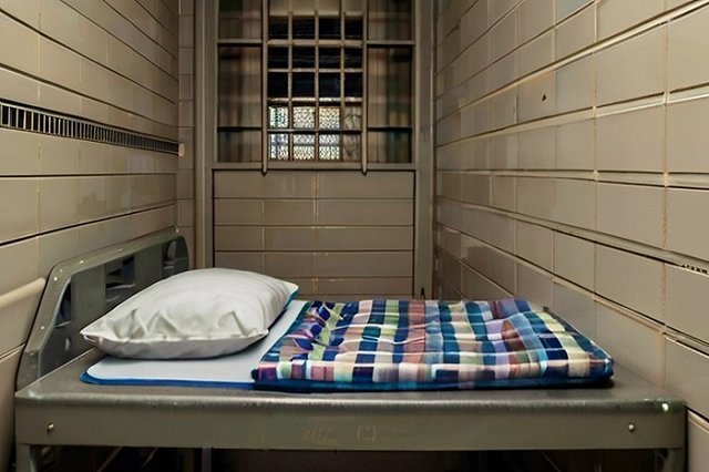 Педиатра Надежду Буянову, оскорбившую вдову погибшего участника СВО, поместили в СИЗО