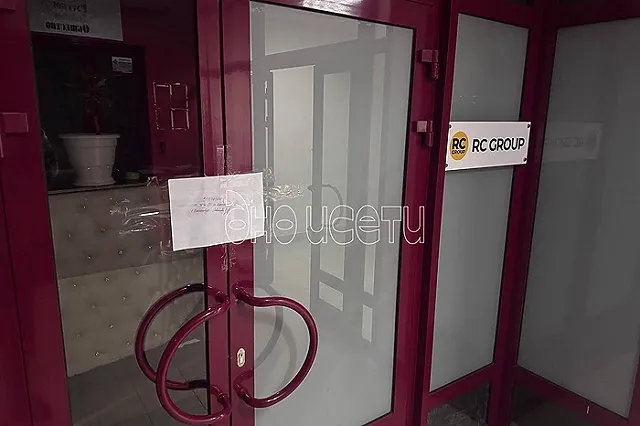 В Екатеринбурге опечатали офис компании, подозреваемой в мошенничестве