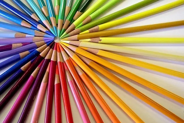 Половина молодых британцев допустили бисексуальные отношения