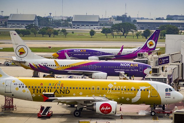 Пилот развернул самолет из-за кусавшего морских пехотинцев пенсионера