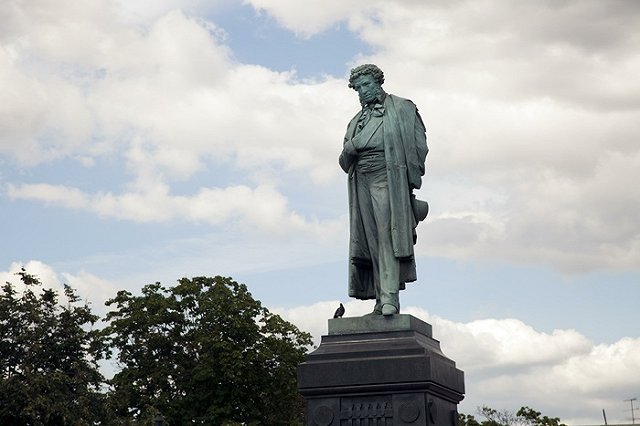 Известный екатеринбургский поэт покончил с жизнью