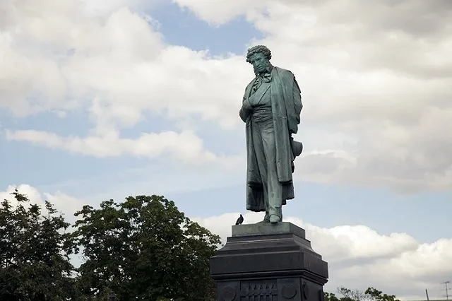 Известный екатеринбургский поэт покончил с жизнью