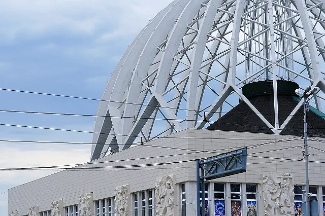 Реконструкция Екатеринбургского цирка завершена наполовину