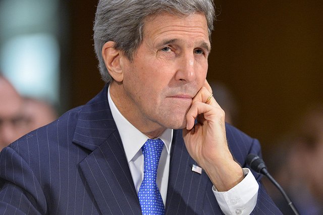 Керри поблагодарил Лаврова за эвакуацию американцев из Йемена