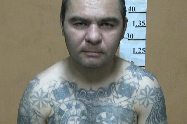 Оперативник скрутил «джентельменов удачи», ограбивших «Оптику» в Екатеринбурге