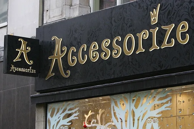 Владелец сети Accessorize решил покинуть Россию