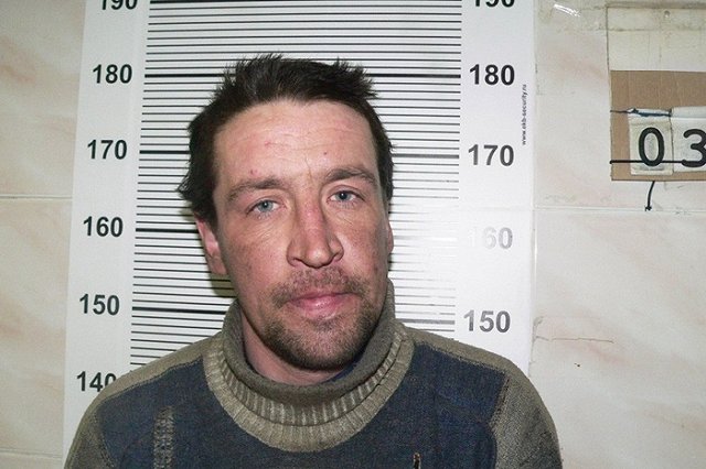 Разбой в отношении женщины-реализатора продуктового павильона раскрыт на ВИЗе