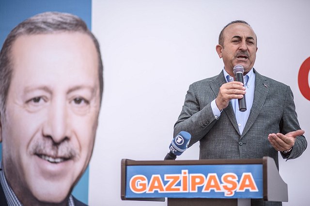 Глава МИД Турции призвал не забывать об «аннексии Крыма»