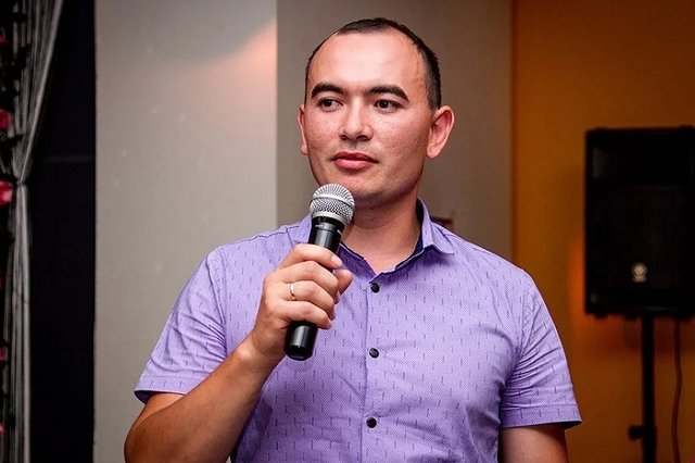 Дело о странной гибели полицейского из Екатеринбурга передали легендарному следователю