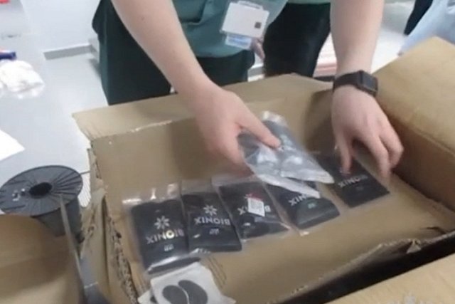 Кольцовские таможенники не дали вывезти из Екатеринбурга чемодан «красоты» (ФОТО)