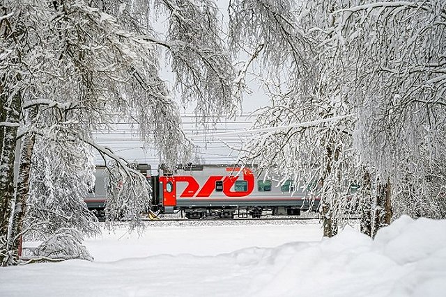 В гости к Деду Морозу в Великий Устюг запустили из Екатеринбурга дополнительные поезда. Недорого