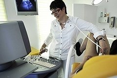 Главврача ГКБ №14 накажут за оказание платных услуг