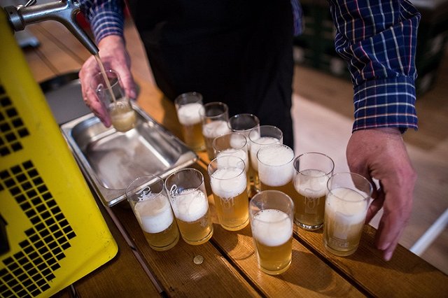 Челябинец провел в квартиру пивопровод