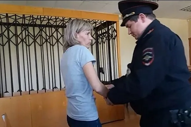 Бывшую заведующую детским садом посёлка Лосиного отправили в колонию