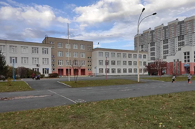 «Все сдали, а ты?»: в екатеринбургской школе с учеников потребовали личные данные родителей