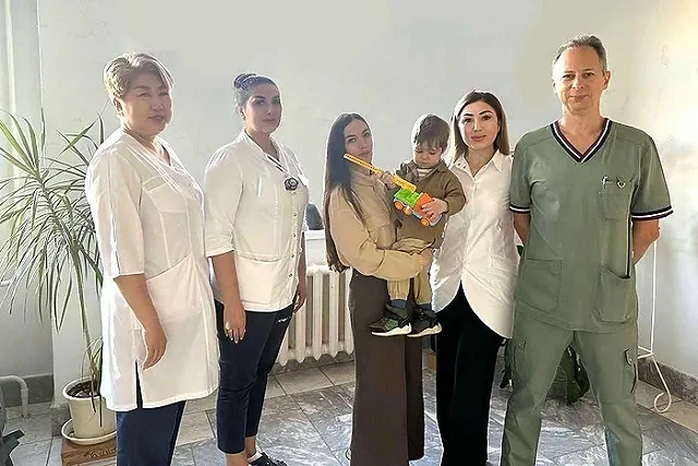 В Екатеринбурге 2-летний малыш подавился супом и едва не погиб