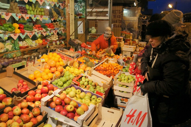 Дмитрий Медведев призвал поставщиков и ритейлеров не быть рвачами