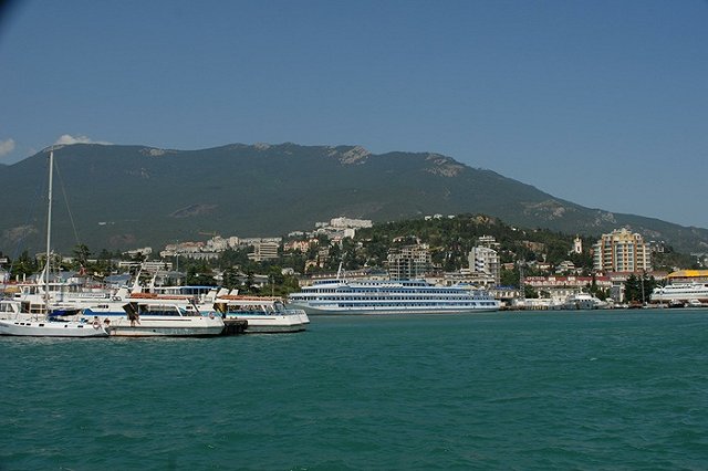 OCCRP обнаружил торговлю компаний из ЕС с Крымом в обход санкций