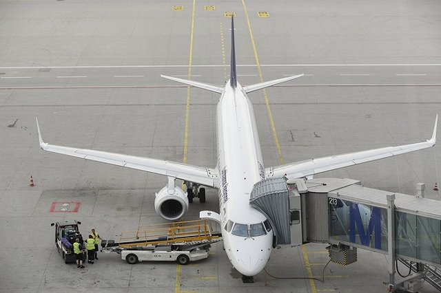 Перед полетом екатеринбуржец задекларировал в Кольцово свои часы за три миллиона