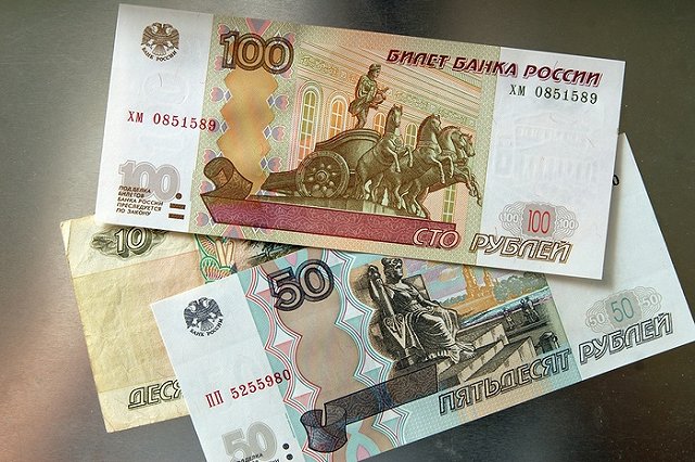 Кондуктора, высадившего в Магнитогорске школьницу с рваной купюрой, уволят